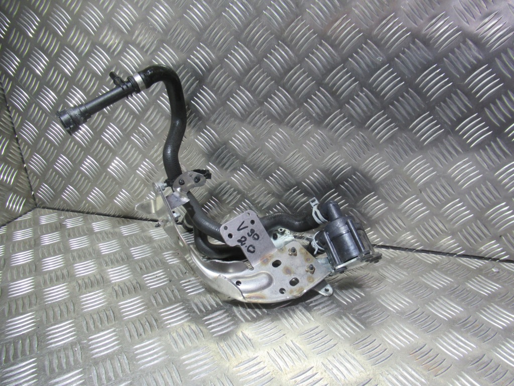 фото №1, Volvo xc90 v90 ii помпа wody 31686005