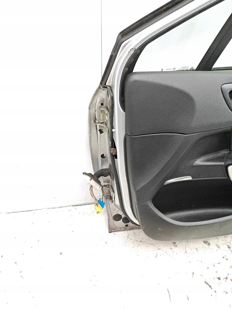 фото №6, Citroen ds4 дверь правый перед