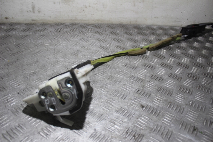 фото №1, Замок правий перед двері mazda 3 ii