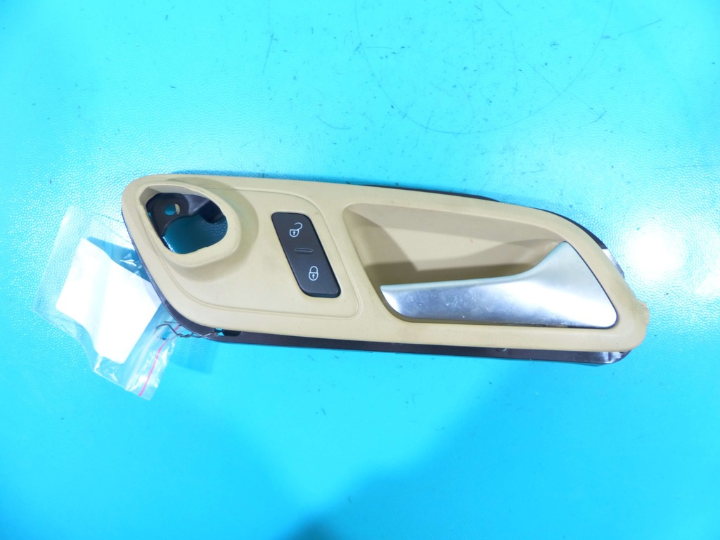 фото №1, Ручка внутрішня задня права vw passat cc lift