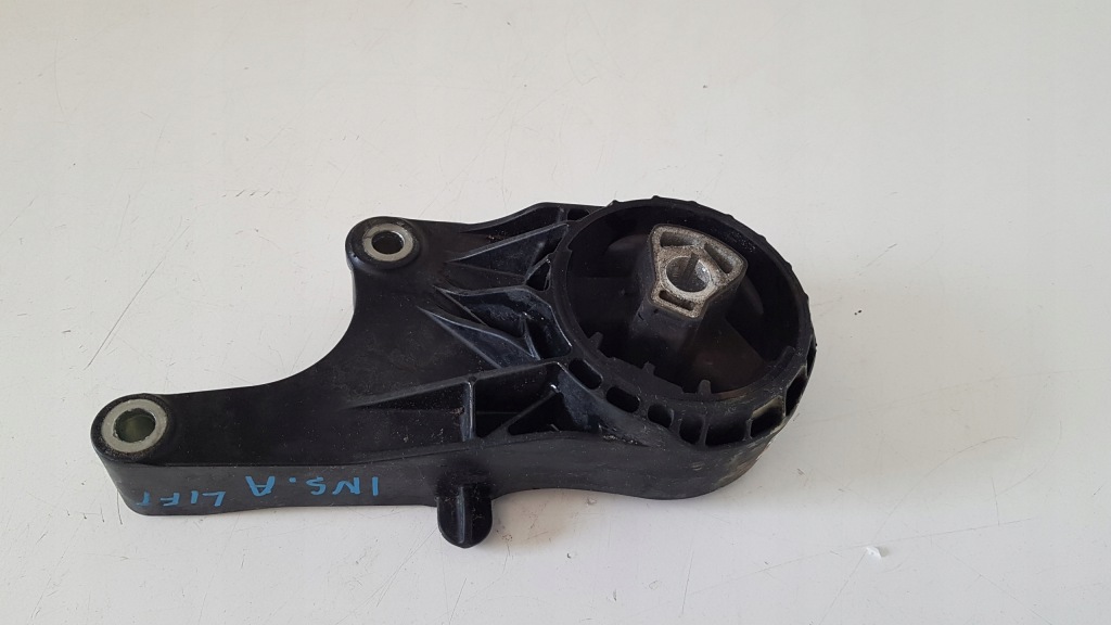 Купити Opel insignia a рестайлінг  кронштейн подушка кронштейн двигуна 13227762