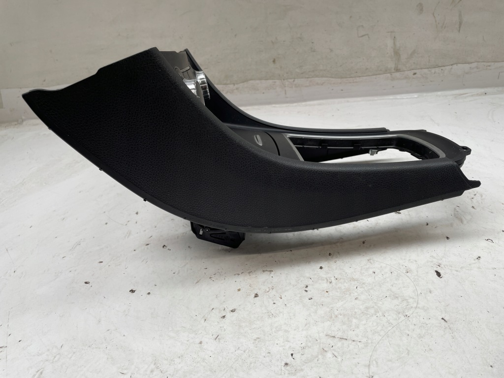 Mercedes w176 aklasa рамка тунель середнього панель кондиціонера a1766807100 в Україні