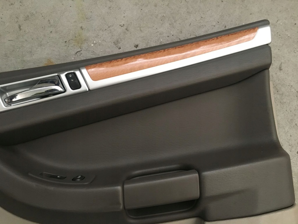 фото №10, Chrysler pacifica 03-07 обшивка дверь p перед задняя