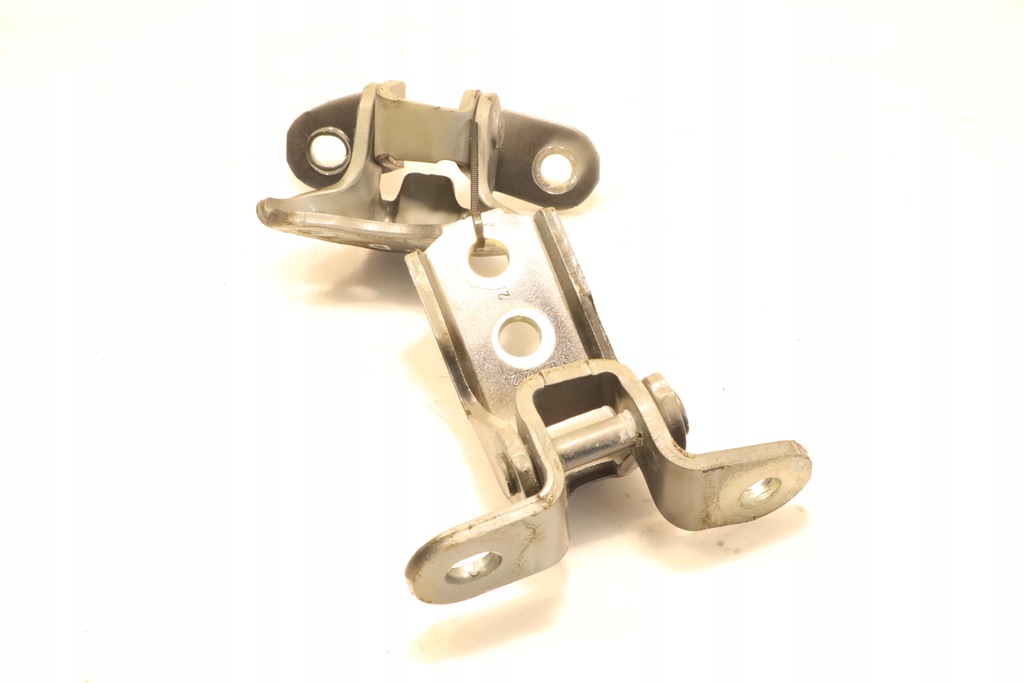 фото №1, Петлі двері лівий перед toyota yaris iv