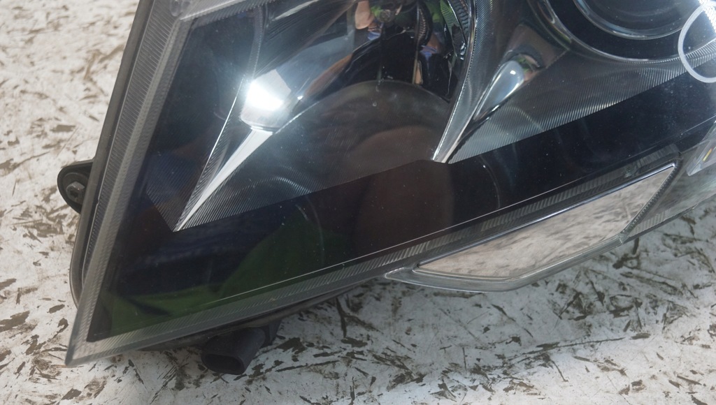 фото №8, Лампа лівий перед skoda superb ii lift