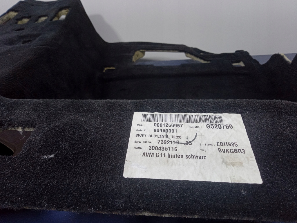 фото №5, Bmw 7 g11 обшивка задняя пол коврик задний 7392110