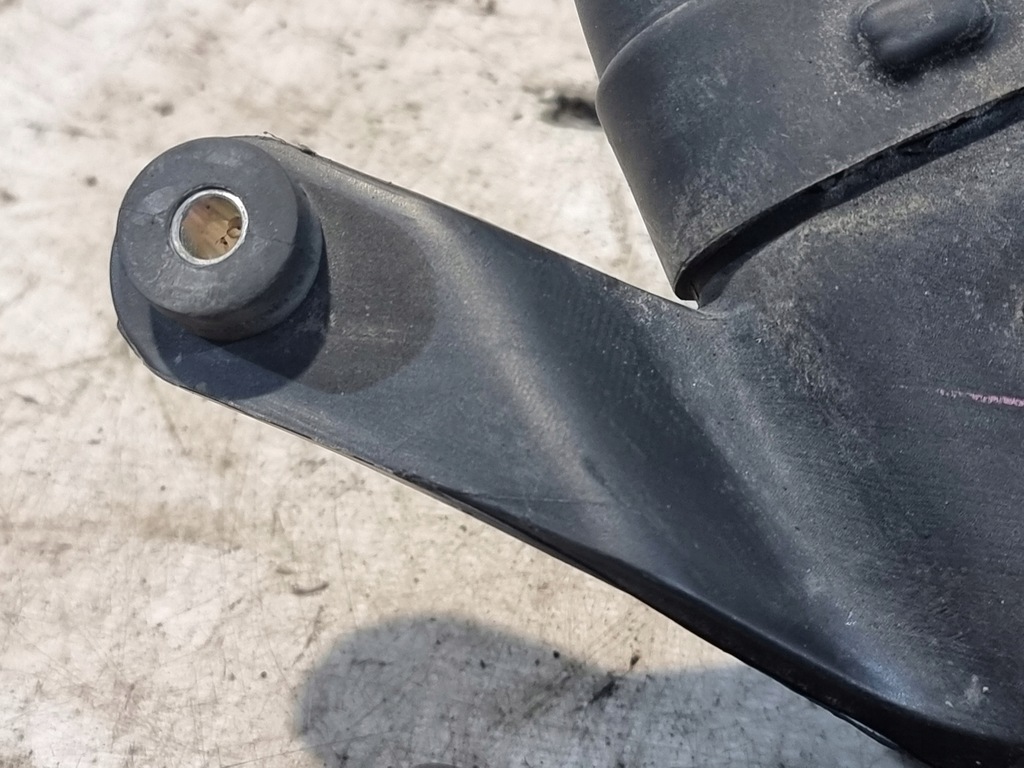 фото №10, Труба шланг воздуха впуска оригинальный номер gf491-02670 toyota prius ii 08r