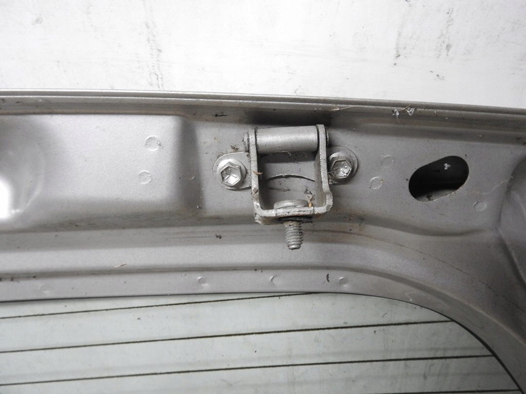 фото №7, Nissan pixo 10 z2s крышка багажника багажника с стекло suzuki alto