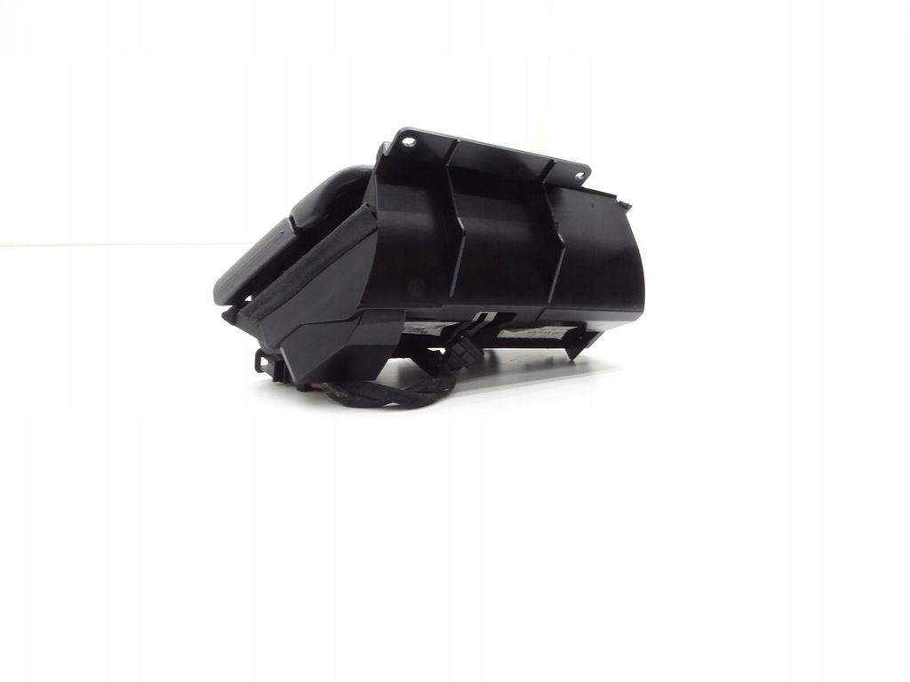 фото №7, Пепельница правый задняя vw phaeton 3d4857406