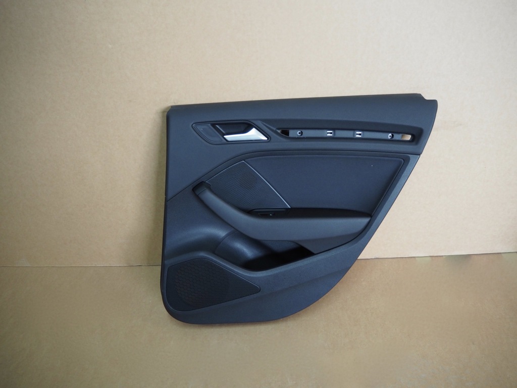 фото №1, Audi a3 8v оббивка обшивка задня правий