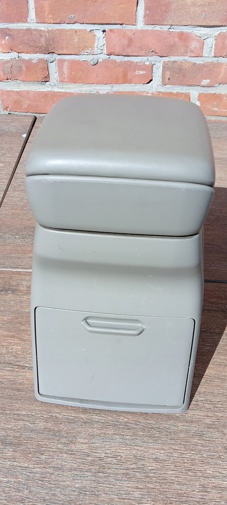 фото №8, Suzuki grand vitara ii 5-14 підлокітник