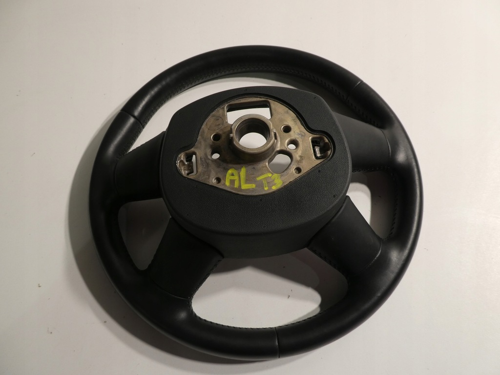 фото №6, Audi q3 8u0 воздуховод кожа мультифункция