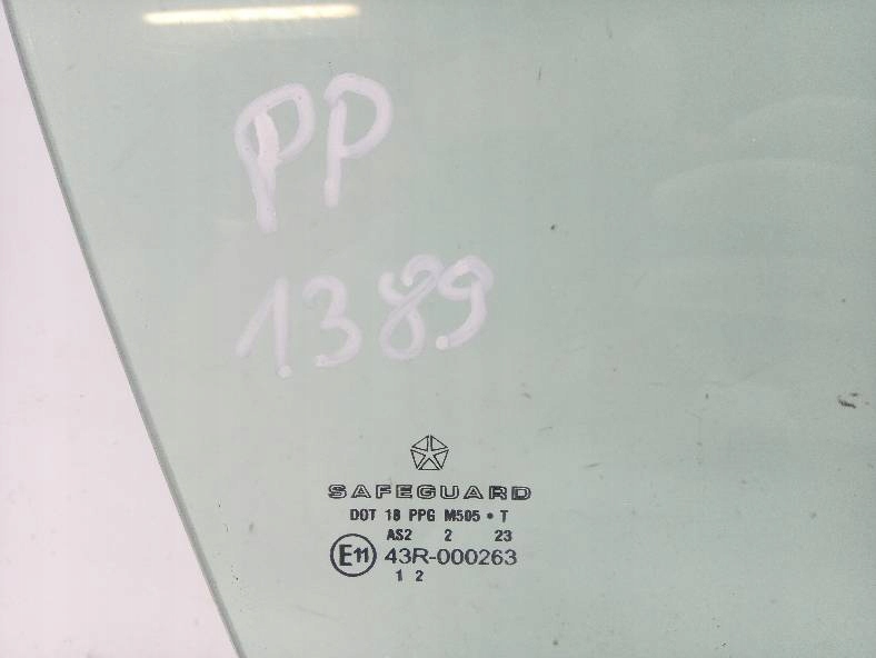 фото №2, Скло двері правий перед dodge intrepid ii 1998-2004