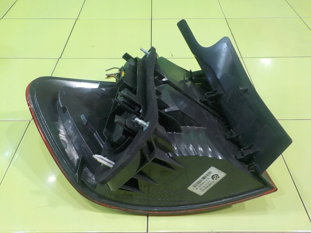 Bmw x1 e84 2.0d 10r 5d лампа права задній 03424600 Недорого