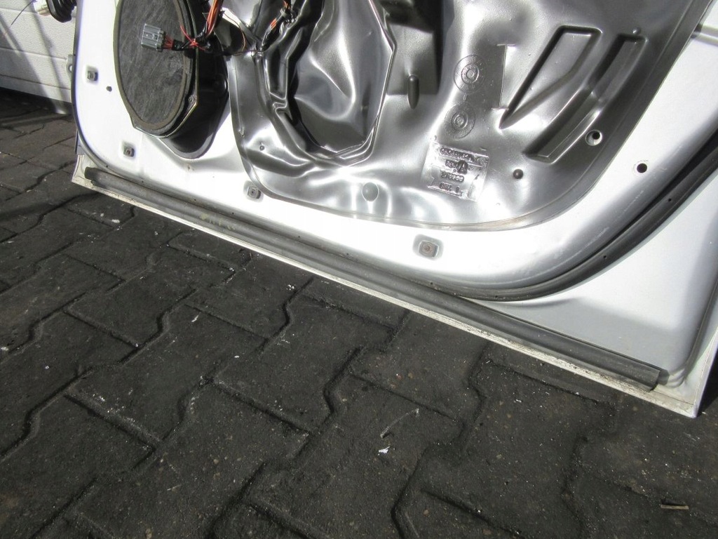 фото №10, Dodge magnum 2006 двері праве перед повний