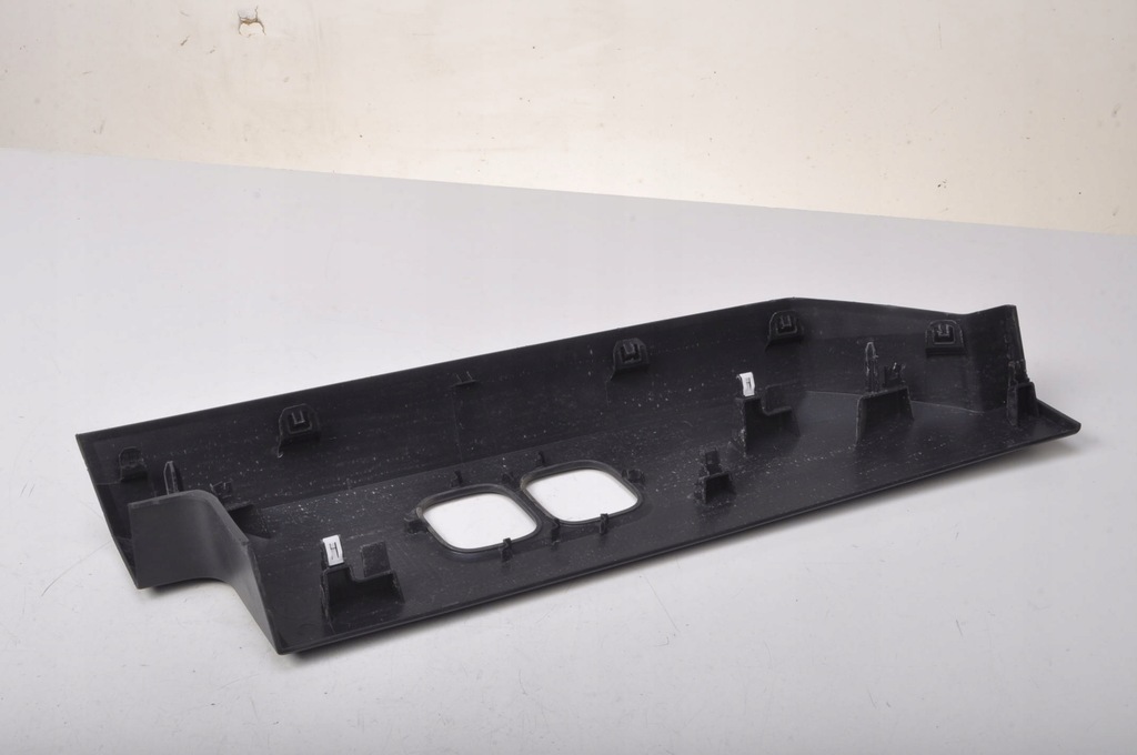 фото №3, Defender l663 корпус лампы правый задняя 21r