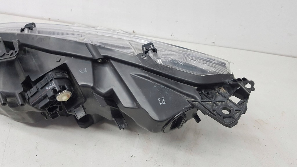 фото №6, Honda civic 10 x 17- лампа правий перед eu