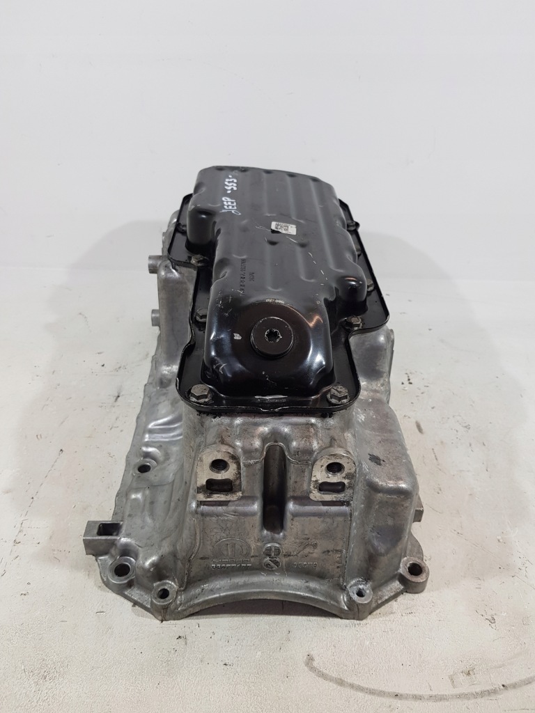 Поддон масла масляная 55277177 alfa stelvio jeep wrangler 2.2 m-jet 55277395 Недорого