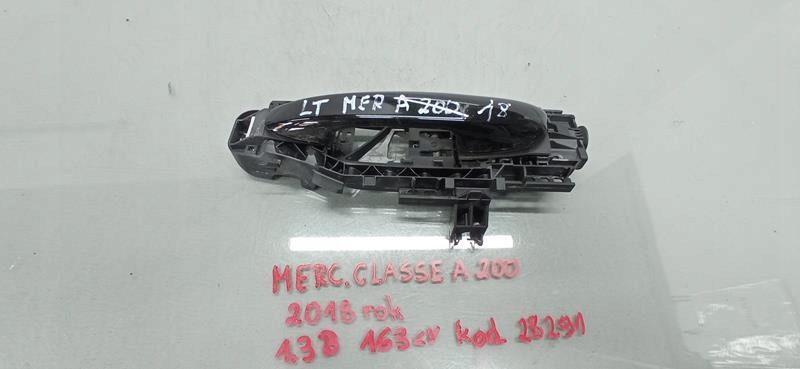 Купить Ручка дверь левый задний  mercedes w177