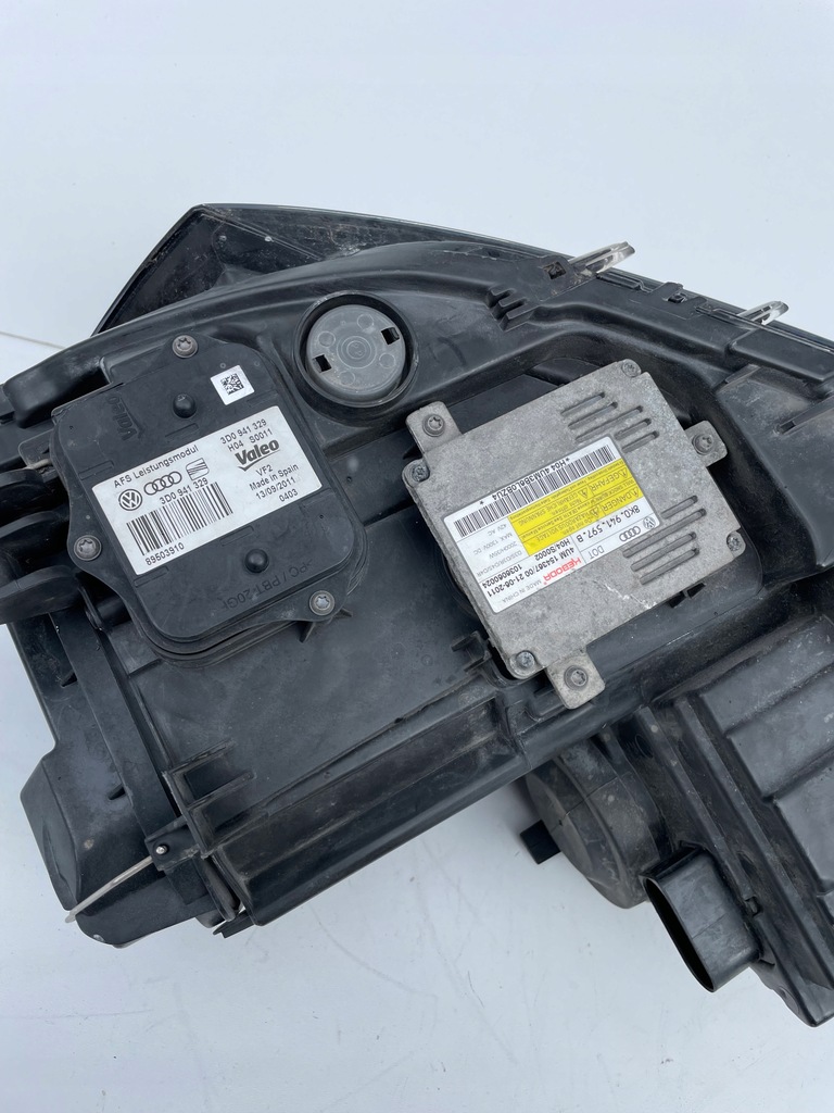 фото №11, Лампа права bi ксенон поворотний passat b7 19!