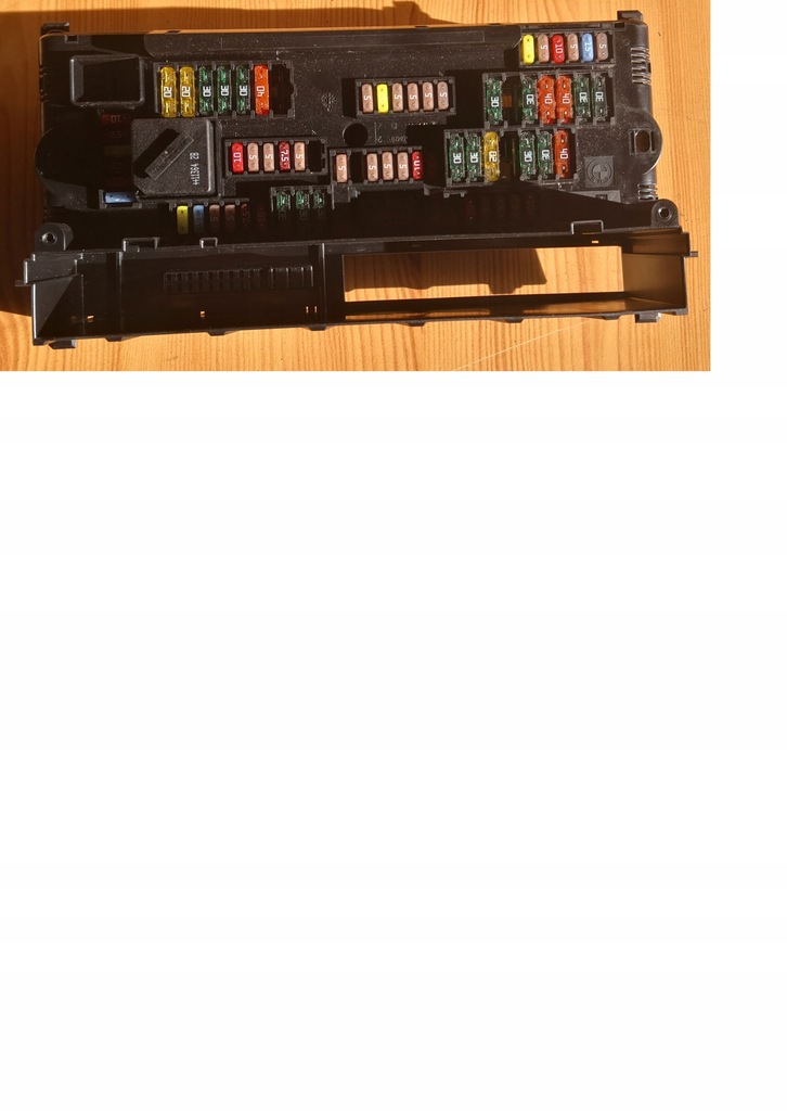 фото №1, Коробка предохранителей bsi bmw f01 f07 f10 f11 f12