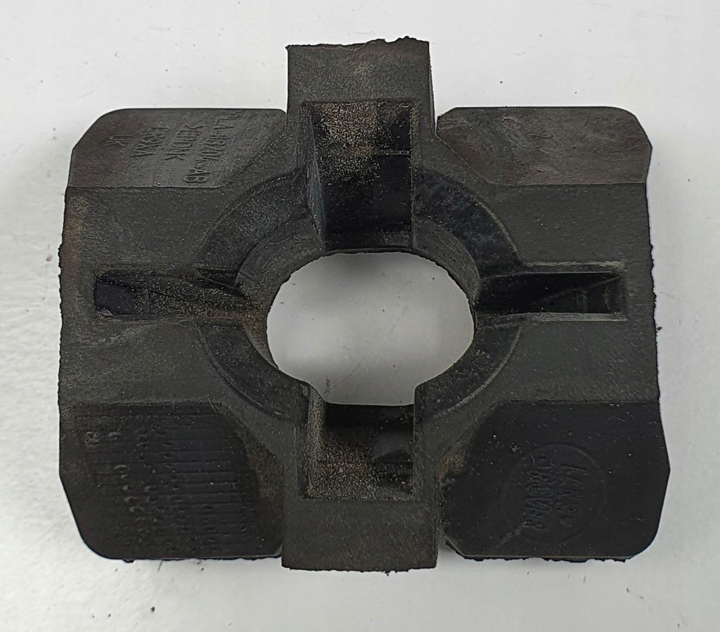 фото №1, Нижній відбійник гумовий елемент радіатора range rover sport cpla8b204ab