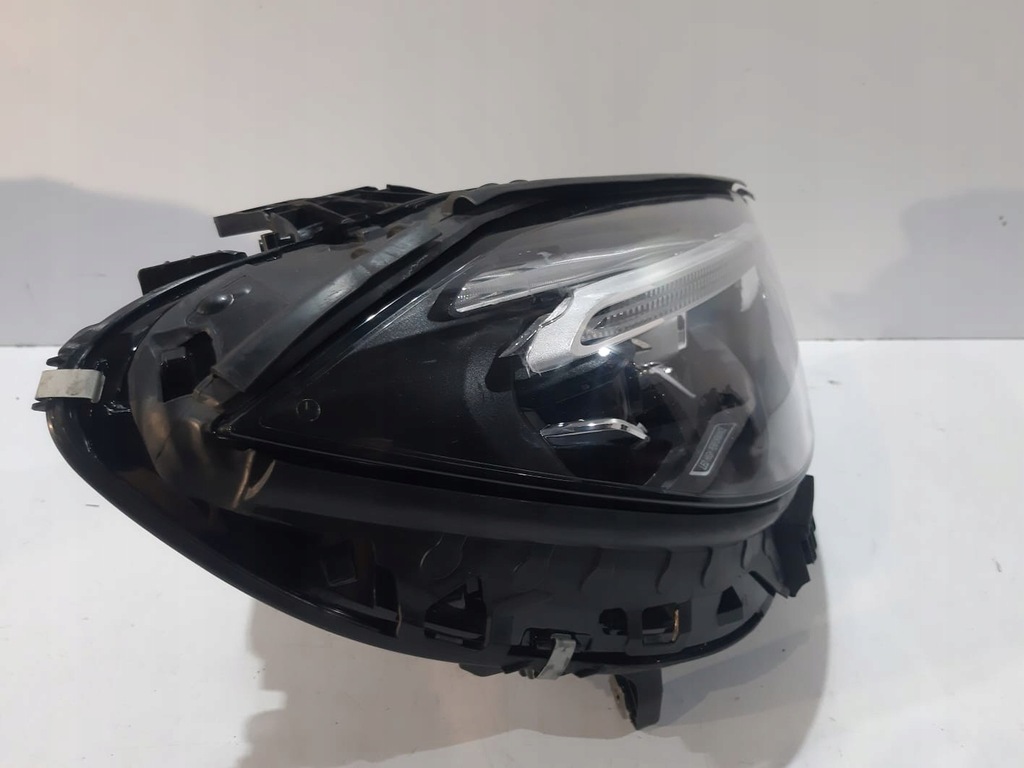 фото №2, Mercedes w206 лампа led high performance r - 13159