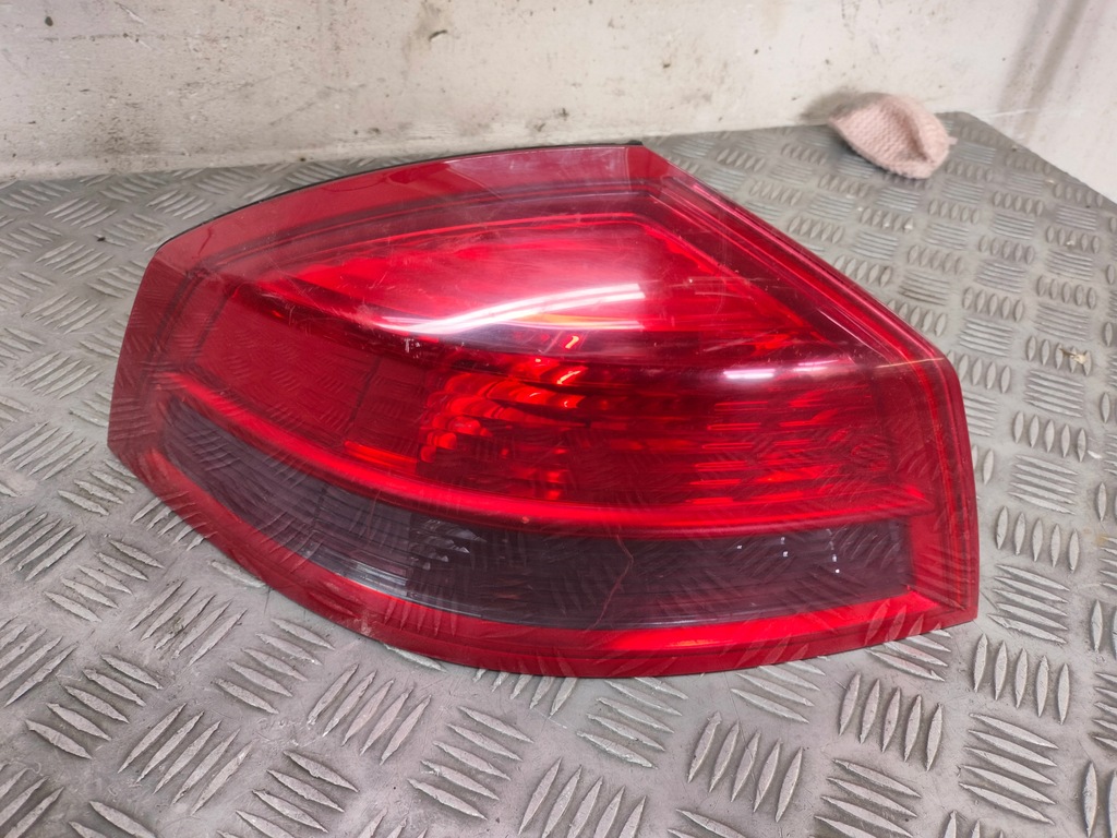 фото №1, Лампа задня renault vel satis 01-09