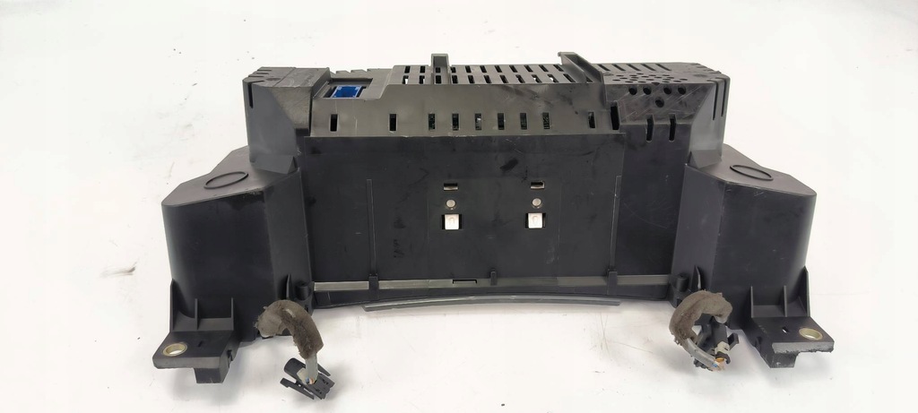 фото №8, Счетчик приборная панель 4e0920930m audi a8 d3