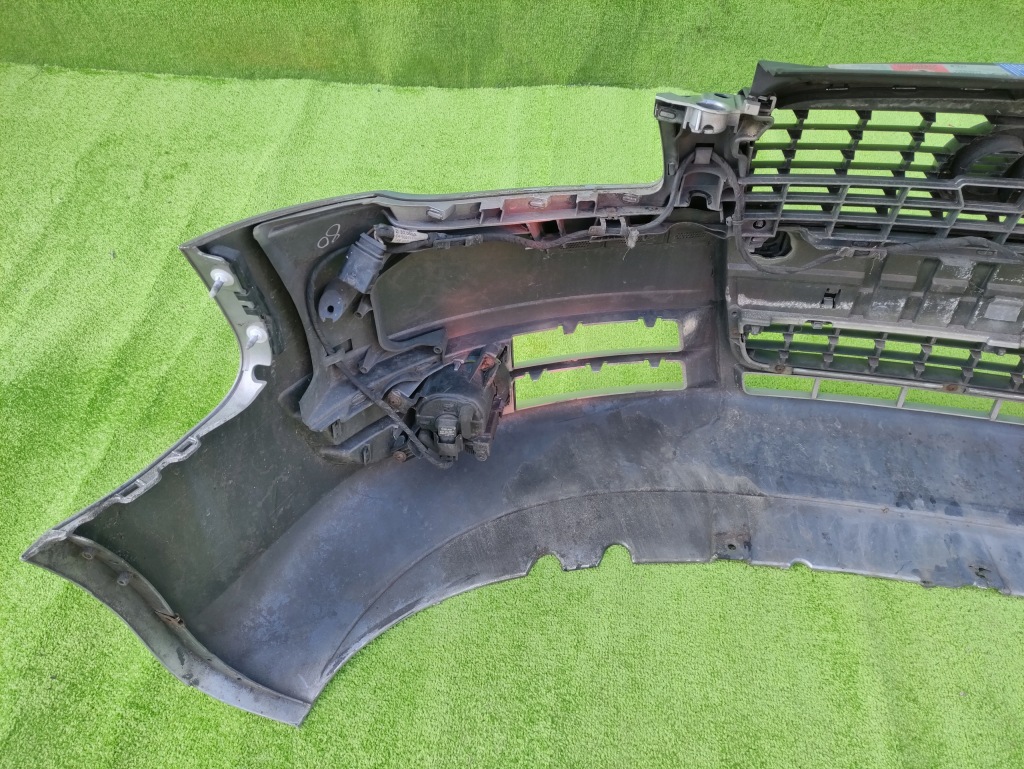 Audi a4 b7 04-08 бампер передний перед ly7w Киев