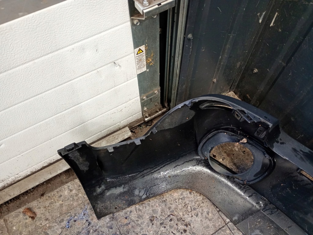 фото №12, 7158438 бампер задняя bmw e70 x5 чёрный