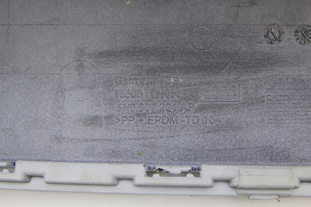 Оригинальный бампер перед vw tiguan 1 fl рестайлинг  5n0 2011-2016 5n0807221ap Цена