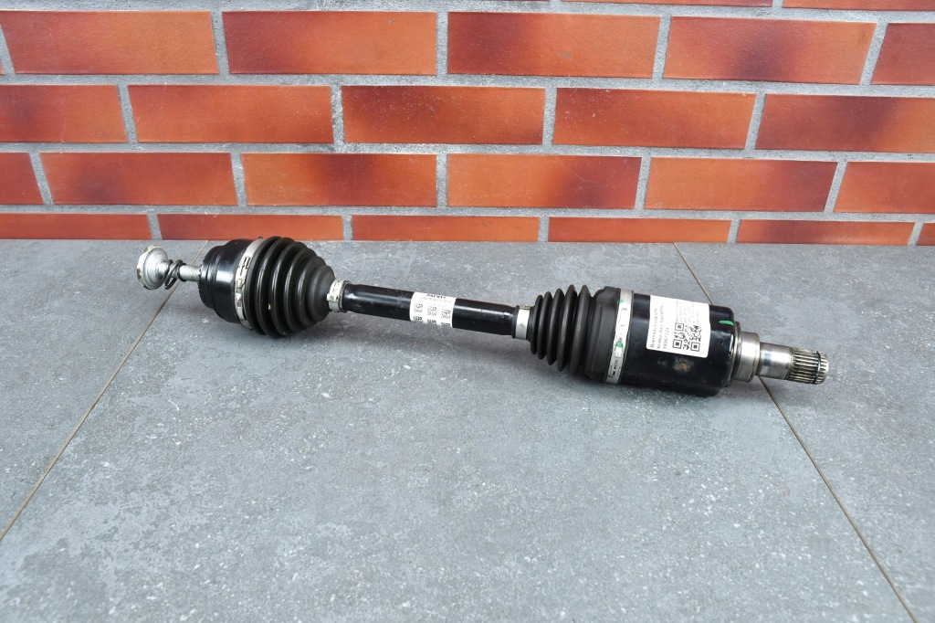 Купити Привідний вал ліва перед передня bmw 2 g42 3 g20 8740587 29791km