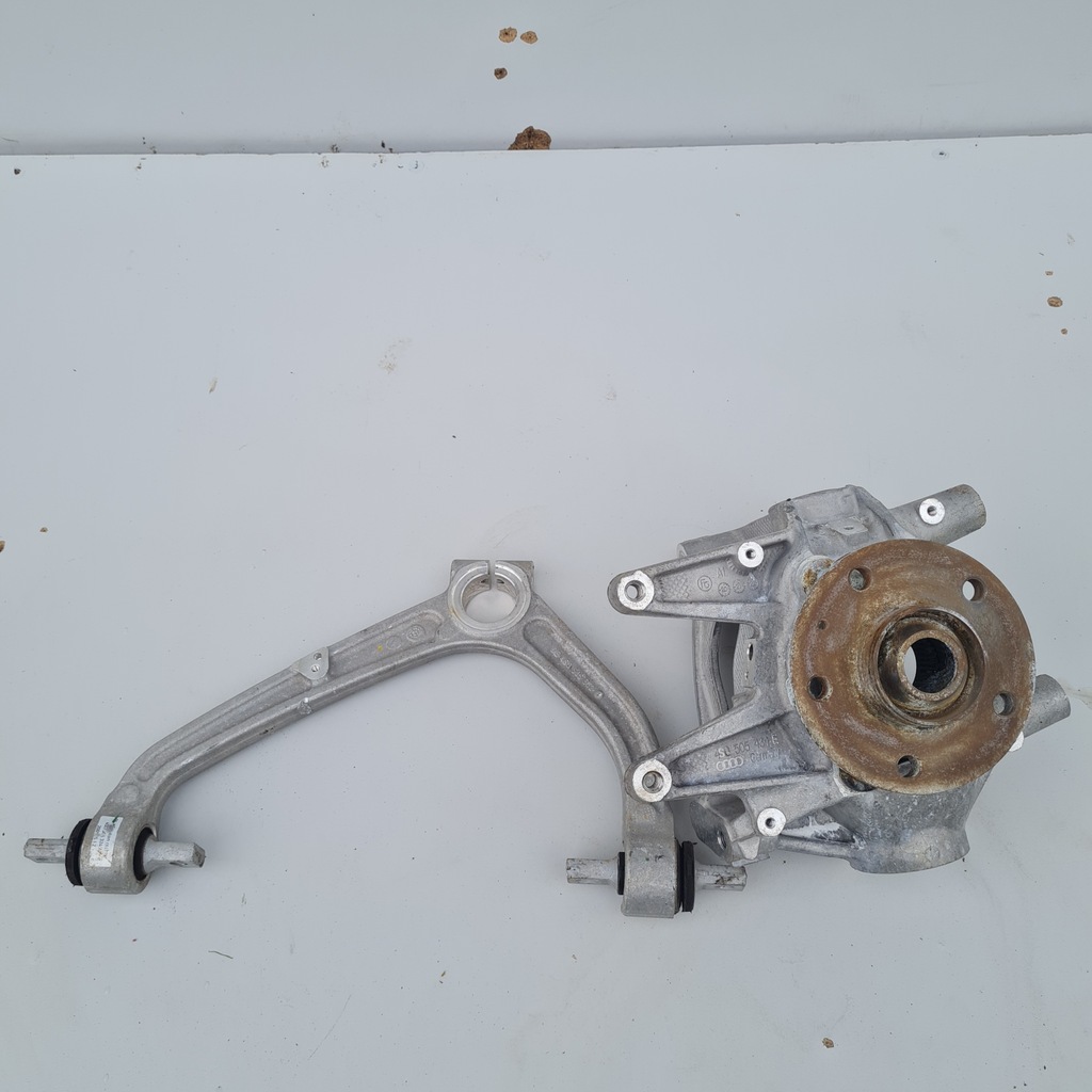 фото №1, Поворотный кулак рычаг правая задняя audi r8 huracan