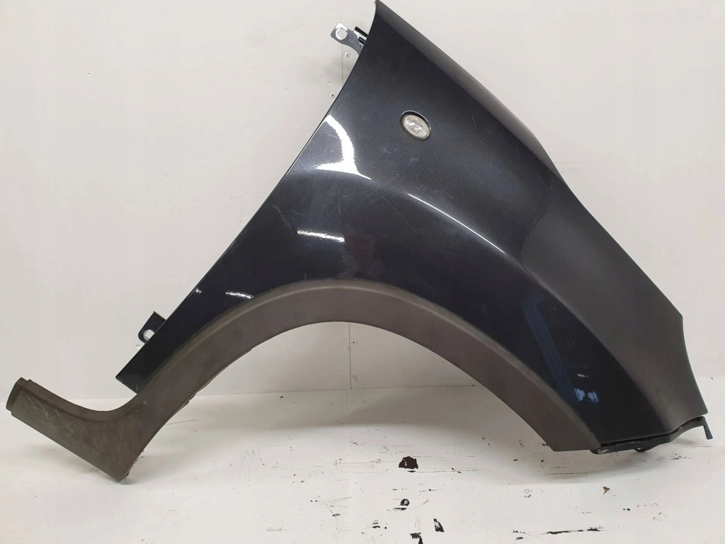 Купити Fiat 500l 2014 права сторона крило передній