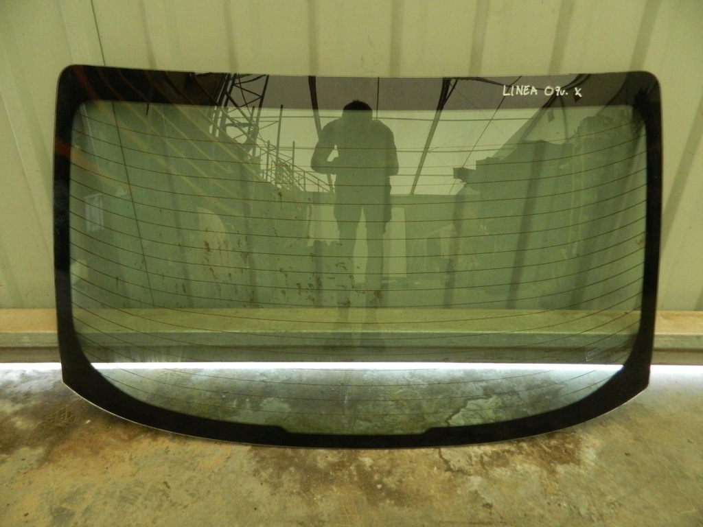 Купить Стекло fiat linea 2007r. задняя с подогревом