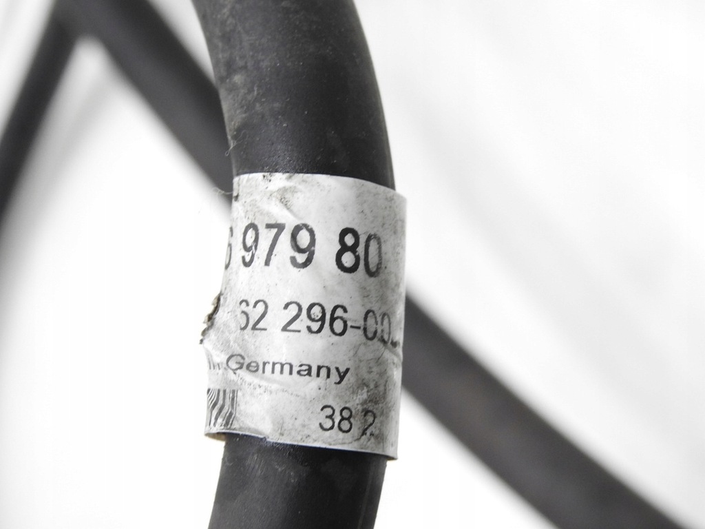 фото №8, Шланг распылителя лампы перед peugeot 407