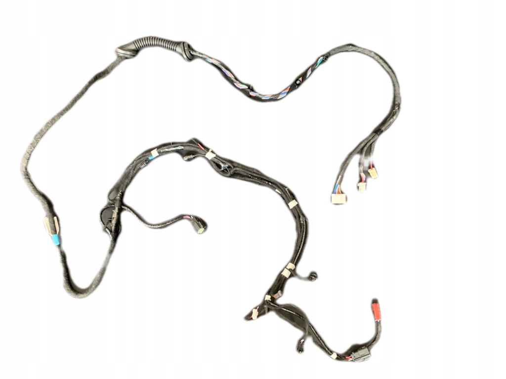 фото №1, Tesla s жгут крышки задняя правая 1004428-00-r nowa