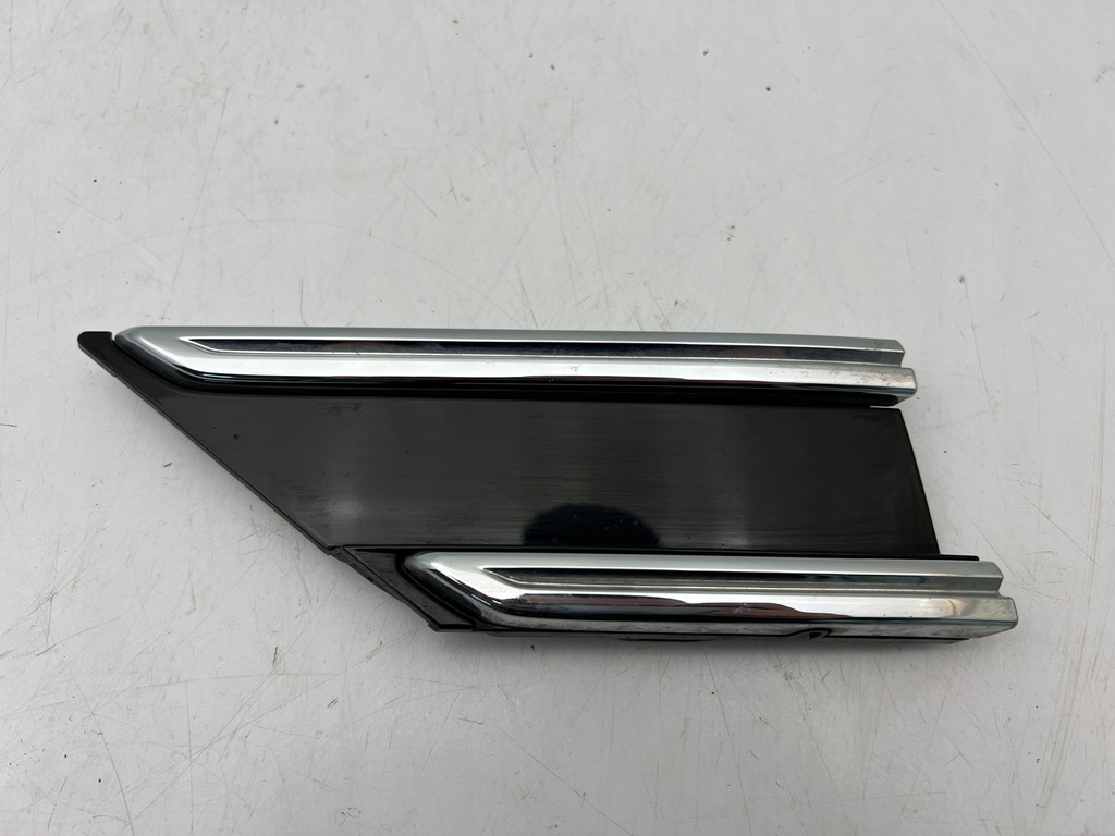 фото №1, Vw arteon 3g8 r-line lift заглушка фаркоп бампера передній перед 20-