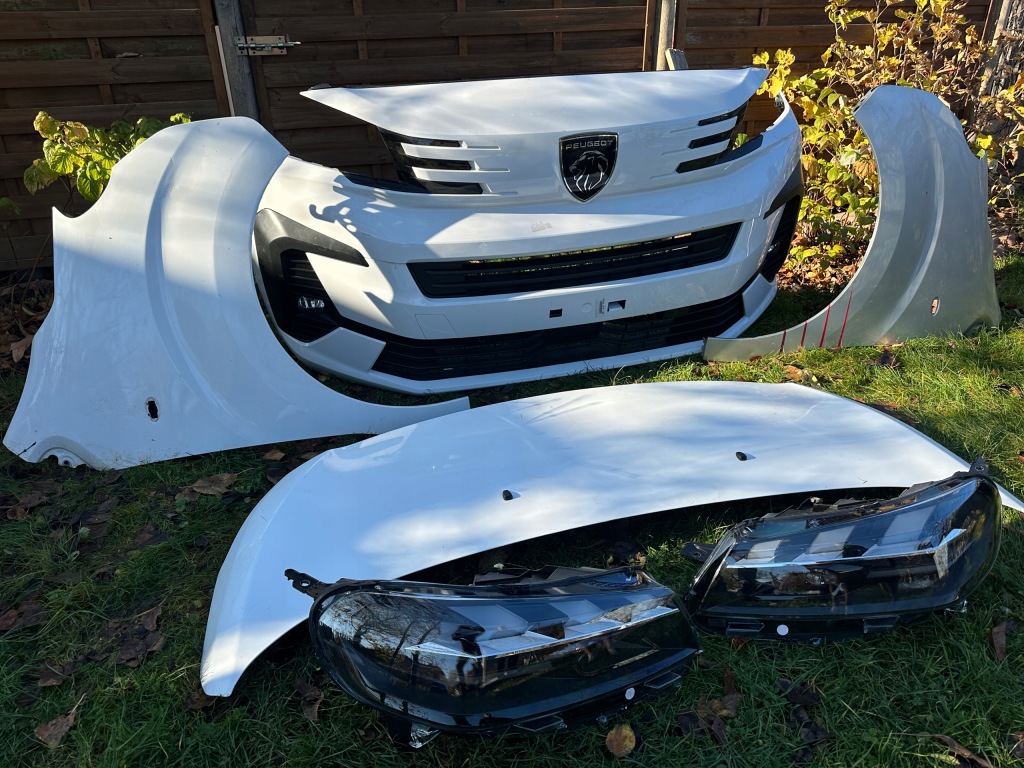 Бампер фонарь  full led капот peugeot expert iv traveller 24 крылья перед Оригинал