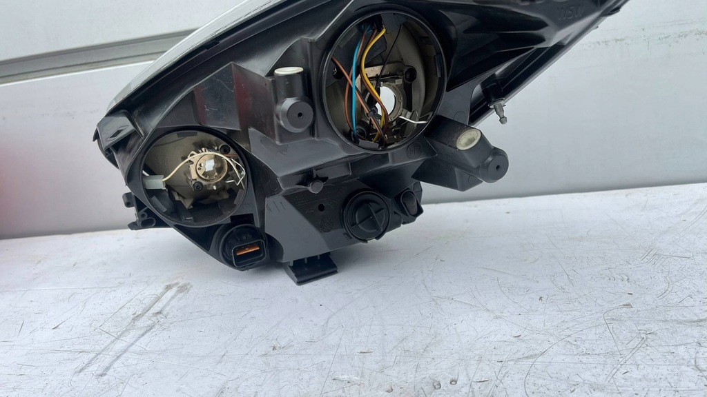 фото №8, Kia venga 2010 правая сторона лампа передняя kia оригинальный номер 921021p000