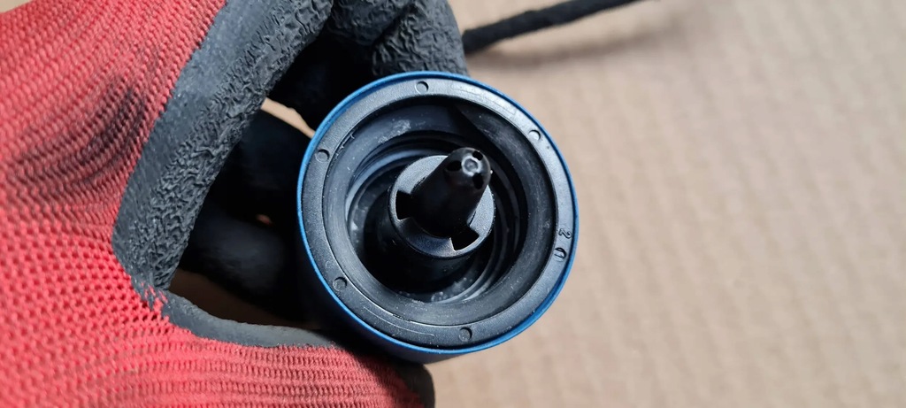 фото №7, A4 b9 8w кришка заливної пального adblue 2.0 tdi 5q0131980b a5 8w q5 vw audi