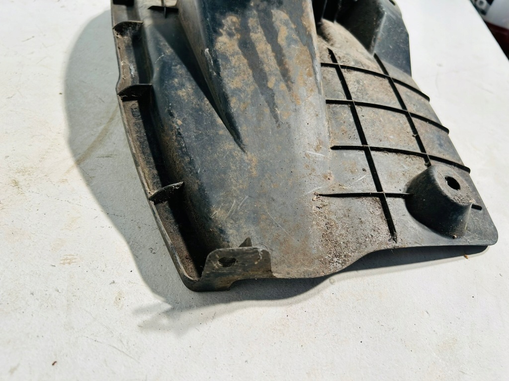 фото №10, Avensis t27 подкрылок брызговик задний левый задняя