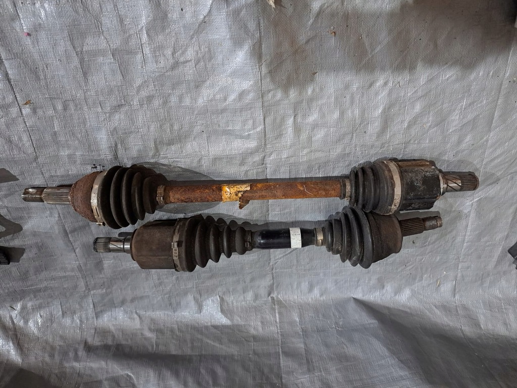 фото №8, Nissan leaf ii приводной вал перед