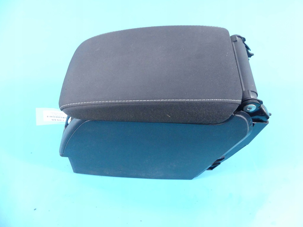 фото №1, Підлокітник vw golf vi 6 europa