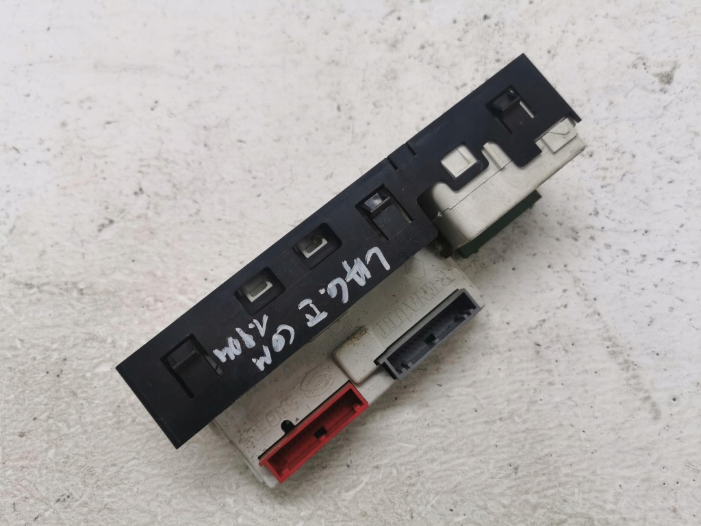 фото №3, Дисплей приборная панель renault laguna ii p8200002604a