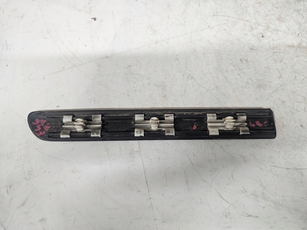 фото №7, Bmw e46 sedan kombi молдинг крыла правая перед 8208448