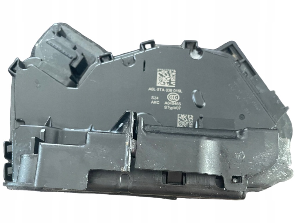 фото №1, Audi a3 замок дверь 5ta839016l