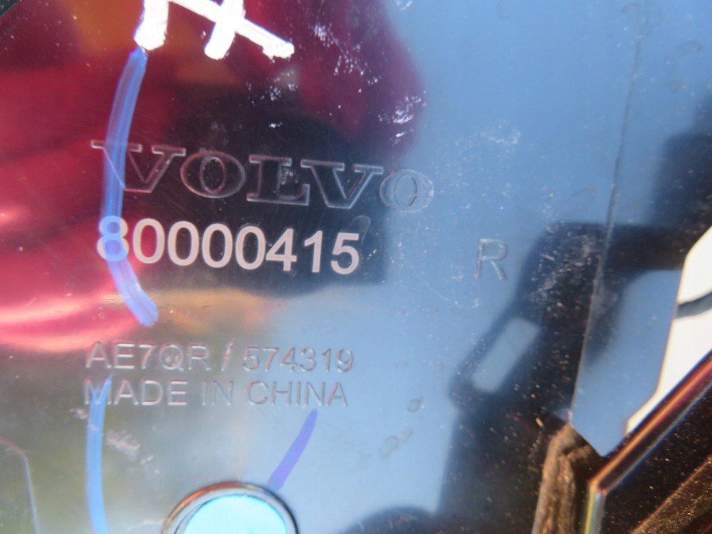 фото №13, Лампа правий задня volvo ex30 2023- 80000415