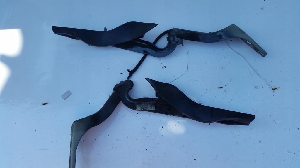 фото №5, Петлі капот peugeot 308